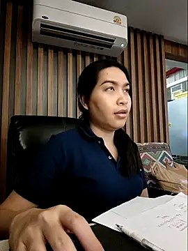 Snapshot of sara_kimoo chatting on November 2025 01:18:02 PM sara kimoo online show from November 2025 01:18:02 PM