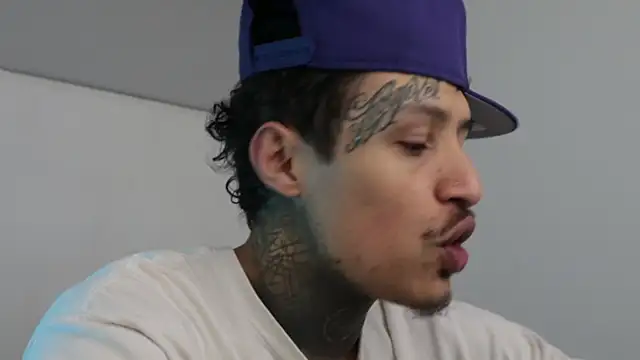 trieone online show from December 2024 06:46:02 PM