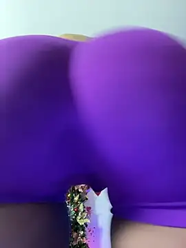 Snapshot of Victoria14_ chatting on November 2025 05:00:02 AM Victoria14 online show from November 2025 05:00:02 AM