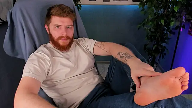 DominicGengry online show from November 2025 08:55:01 PM