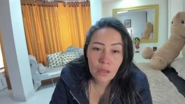 gaby trent online show from November 2025 02:50:02 PM