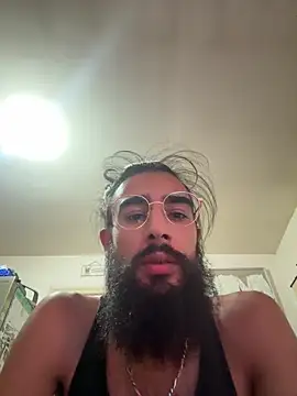 Snapshot of Av0caT chatting on September 2025 11:04:01 PM Av0caT online show from September 2025 11:04:01 PM