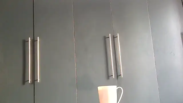 Snapshot of katt008 chatting on January 2025 04:09:02 AM katt008 online show from January 2025 04:09:02 AM