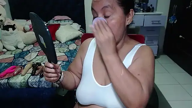 pervert mommy  online show from October 2025 09:24:02 AM