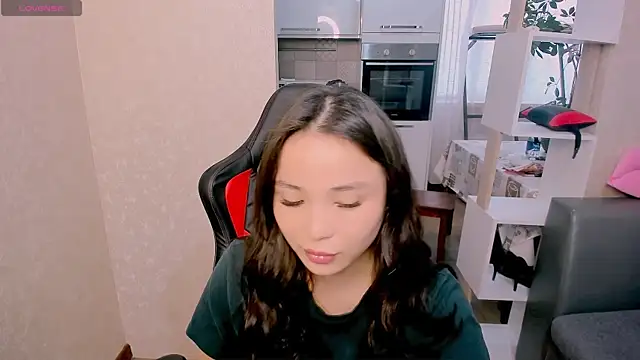 AyaMoon online show from October 2025 04:56:01 AM