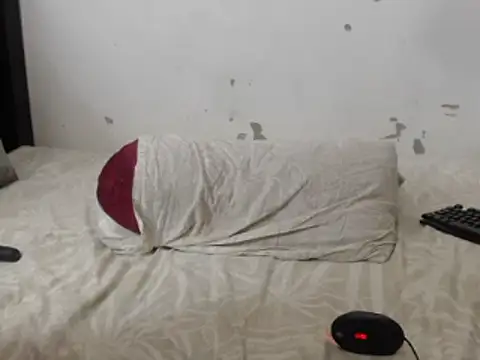 Snapshot of XHotJuicyBootyXX chatting on January 2025 06:45:02 AM XHotJuicyBootyXX online show from January 2025 06:45:02 AM