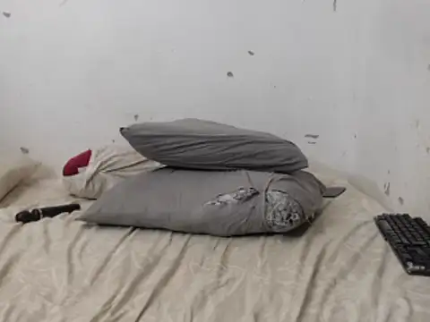 Snapshot of XHotJuicyBootyXX chatting on January 2025 11:34:01 AM XHotJuicyBootyXX online show from January 2025 11:34:01 AM