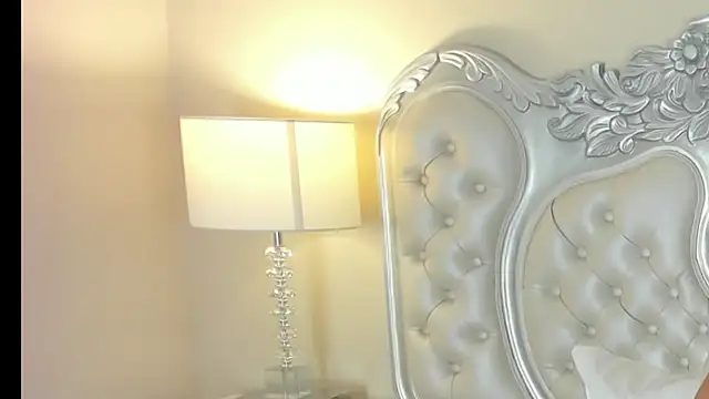 Snapshot of Pamela_roberts chatting on June 2026 12:18:01 PM Pamela roberts online show from June 2026 12:18:01 PM
