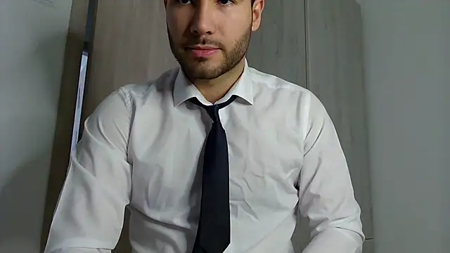 Justynn1 online show from February 2025 06:08:02 AM