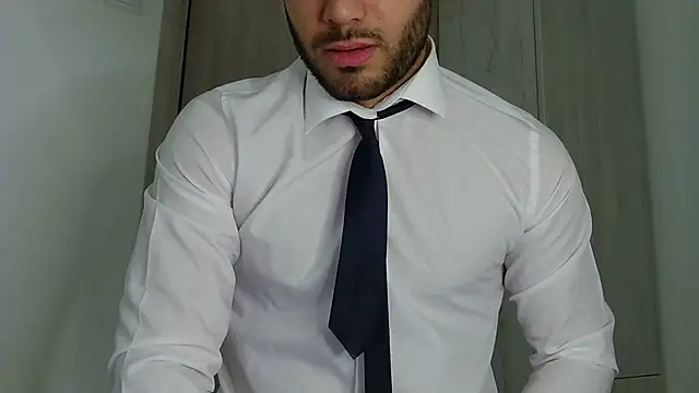 Justynn1 online show from April 2026 11:26:02 AM