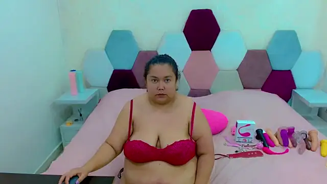 Snapshot of angel_blue chatting on March 2025 04:37:02 PM angel blue online show from March 2025 04:37:02 PM