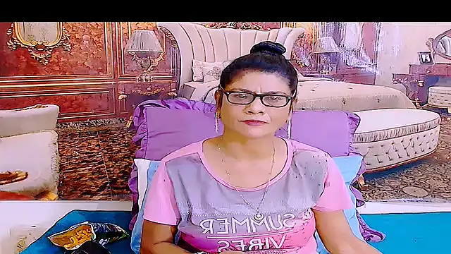 Snapshot of IndianAllure chatting on June 2026 05:28:02 AM IndianAllure online show from June 2026 05:28:02 AM