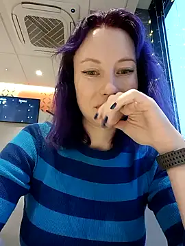 Frost foxy online show from December 2024 07:28:01 AM