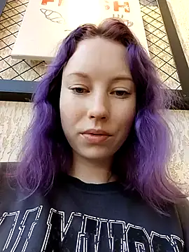 Frost foxy online show from February 2025 07:07:01 AM