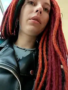 Frost foxy online show from September 2025 02:35:02 AM