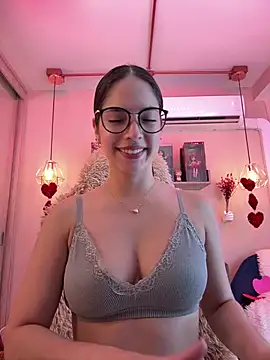 Snapshot of Zoe_Bae chatting on February 2025 09:36:02 PM Zoe Bae online show from February 2025 09:36:02 PM
