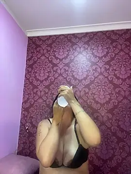 Snapshot of juliana_diaz chatting on November 2025 11:22:01 AM juliana diaz online show from November 2025 11:22:01 AM