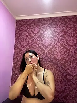 Snapshot of juliana_diaz chatting on November 2025 11:27:01 AM juliana diaz online show from November 2025 11:27:01 AM