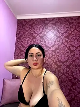 Snapshot of juliana_diaz chatting on November 2025 11:10:01 AM juliana diaz online show from November 2025 11:10:01 AM