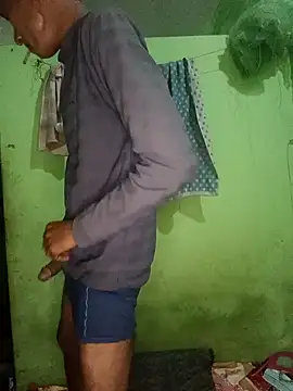 Snapshot of hq9870a chatting on December 2024 06:26:01 PM hq9870a online show from December 2024 06:26:01 PM