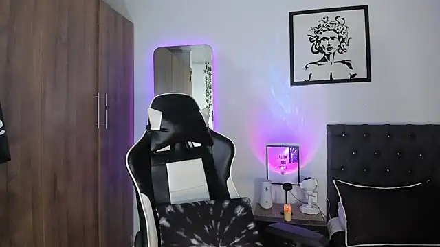 AlanNaughty online show from January 2026 01:22:02 AM