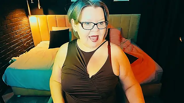 Shannonshine online show from February 2026 05:59:02 AM