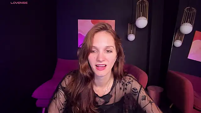 Snapshot of MirandaGlow chatting on December 2024 11:54:02 AM MirandaGlow online show from December 2024 11:54:02 AM