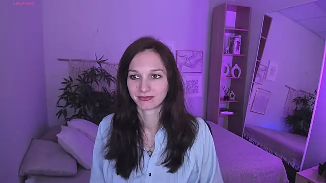 MirandaGlow online show from April 2026 05:44:02 AM