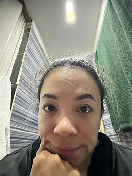 Snapshot of carolgaita chatting on June 2026 10:36:02 AM carolgaita online show from June 2026 10:36:02 AM
