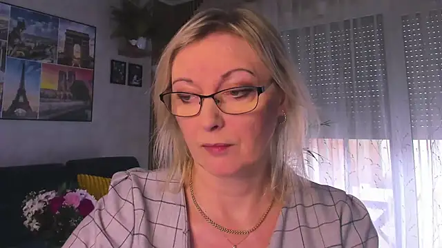 vanessa chat online show from February 2026 02:24:01 PM