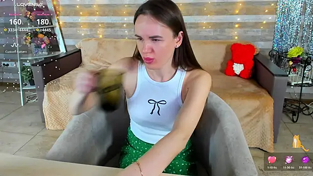 SusanSmit online show from February 2026 07:59:01 PM