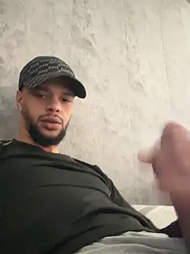 Lionayowe online show from March 2026 01:30:01 PM