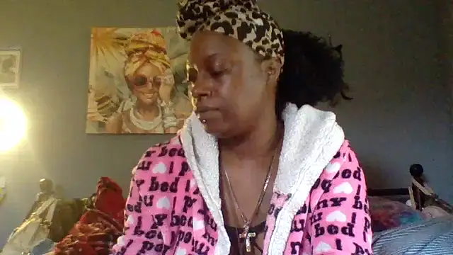 Snapshot of msdeedee chatting on April 2026 12:58:01 PM msdeedee online show from April 2026 12:58:01 PM