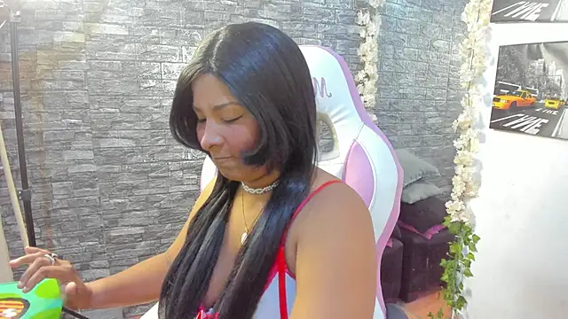 Snapshot of paola_ih chatting on May 2026 08:14:01 PM paola ih online show from May 2026 08:14:01 PM