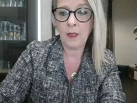 Snapshot of lilie69 chatting on March 2025 11:21:02 AM lilie69 online show from March 2025 11:21:02 AM