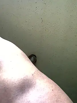 Snapshot of Tristris100 chatting on December 2024 03:02:02 PM Tristris100 online show from December 2024 03:02:02 PM