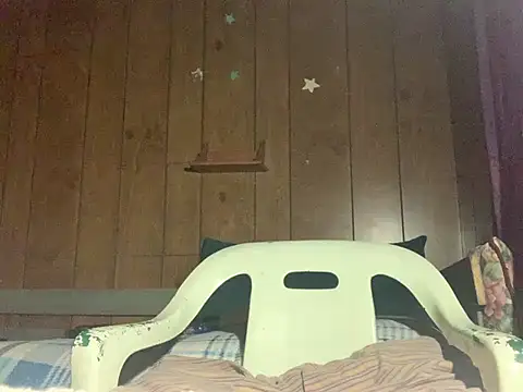 Snapshot of Tristris100 chatting on December 2024 05:00:01 PM Tristris100 online show from December 2024 05:00:01 PM