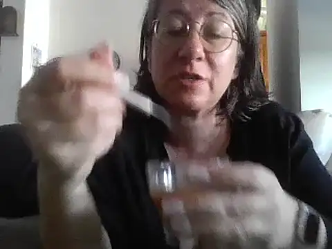 Snapshot of milkarock chatting on March 2025 09:56:01 AM milkarock online show from March 2025 09:56:01 AM