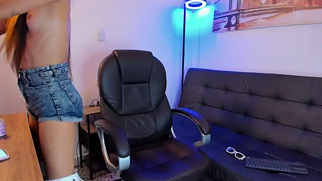 Snapshot of secretgreisy_ chatting on January 2026 07:12:02 AM secretgreisy online show from January 2026 07:12:02 AM