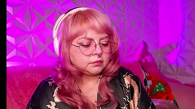 Snapshot of Satyn_doll chatting on January 2026 12:35:01 AM Satyn doll online show from January 2026 12:35:01 AM