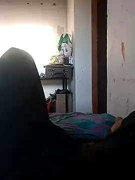 indianguy21 online show from December 2024 11:24:02 AM