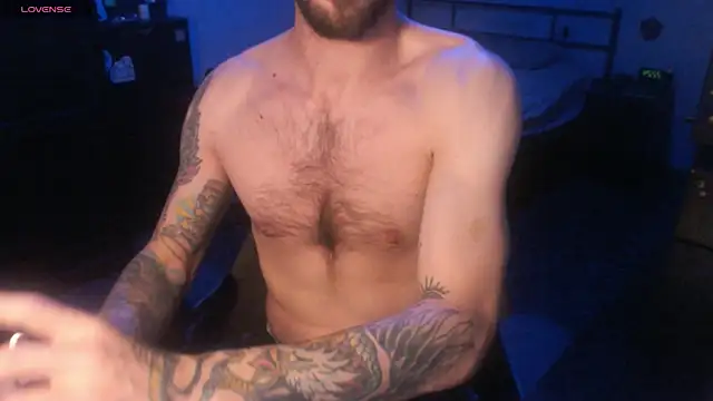 SexxxyLouis online show from November 2025 09:25:02 PM