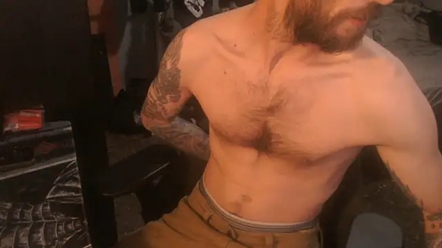 SexxxyLouis online show from May 2026 09:47:01 AM