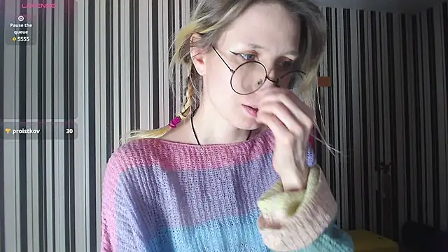 Snapshot of _Hanna_Moon_ chatting on January 2025 01:02:02 PM Hanna Moon online show from January 2025 01:02:02 PM