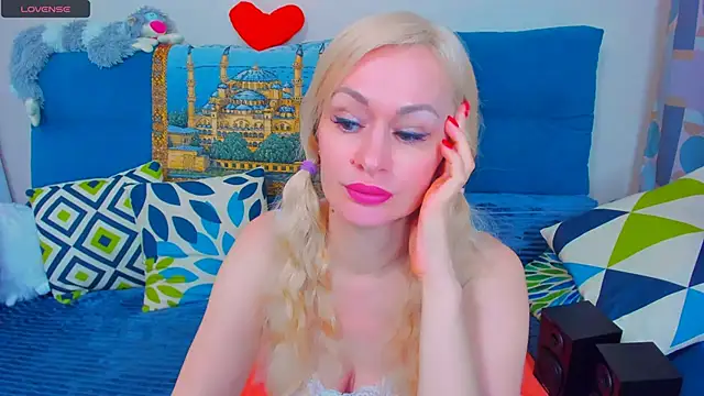 EllenMoore online show from February 2025 03:55:02 AM