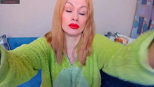 EllenMoore online show from January 2026 03:11:01 AM