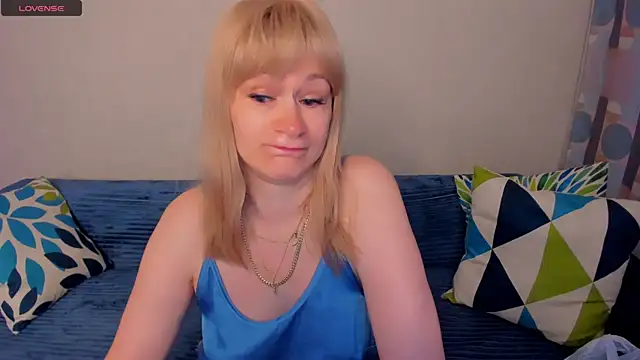 EllenMoore online show from July 2026 03:11:02 AM