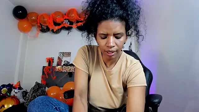 Ellie Alves online show from October 2025 02:56:02 PM