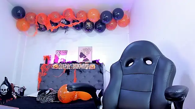 Ellie Alves online show from October 2025 01:12:01 PM