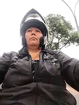 Brenda Berck  online show from March 2026 01:47:01 PM